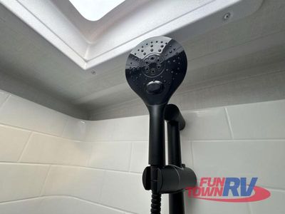 2026 Forest River RV Rockwood Signature - Photo 39