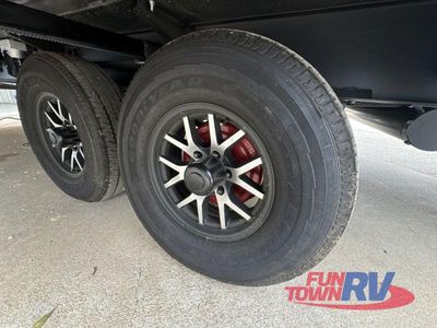 2026 Forest River RV Rockwood Signature - Photo 13