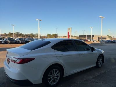 2025 Toyota Camry - Photo 4
