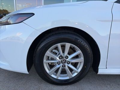 2025 Toyota Camry - Photo 7