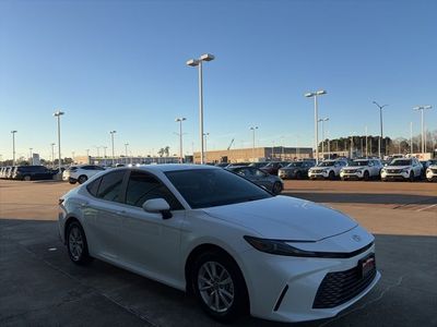 2025 Toyota Camry - Photo 5
