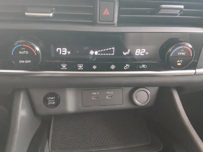 2025 Nissan Rogue - Photo 18