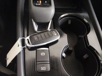 2025 Nissan Rogue - Photo 17