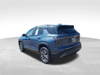 2025 Chevrolet Equinox — photo 9 view