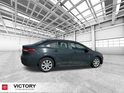 2024 Toyota Corolla - Photo 2