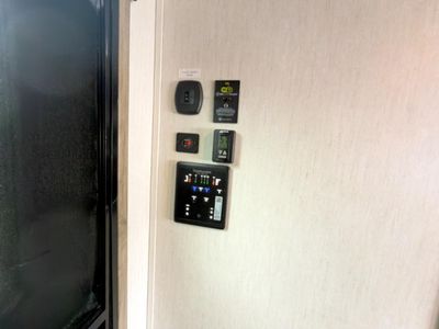 2022 Forest River RV Cherokee Alpha Wolf - Photo 19