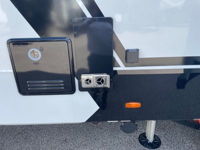 2026 Brinkley RV Model Z - Photo 12