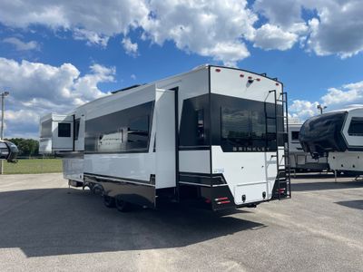 2026 Brinkley RV Model Z - Photo 4
