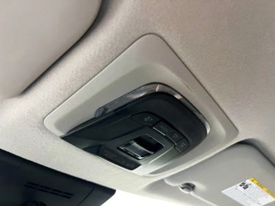 2024 Toyota Corolla Cross — photo 17 view
