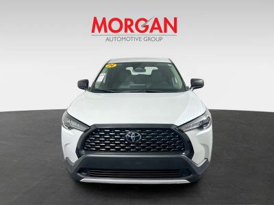 2024 Toyota Corolla Cross — photo 8 view