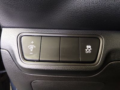 2024 Kia Forte - Photo 13