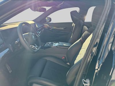 2026 BMW 5 Series - Photo 11