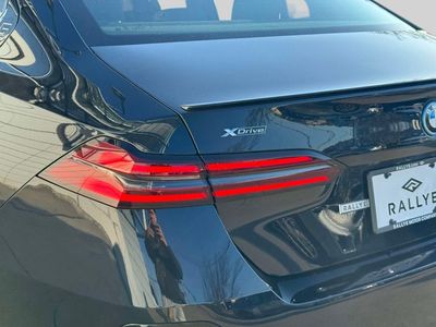 2026 BMW 5 Series - Photo 10
