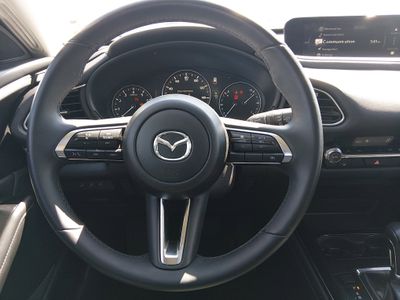 2025 Mazda CX-30 - Photo 12