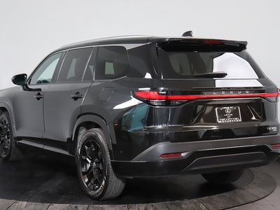 2025 Lexus TX - Photo 3