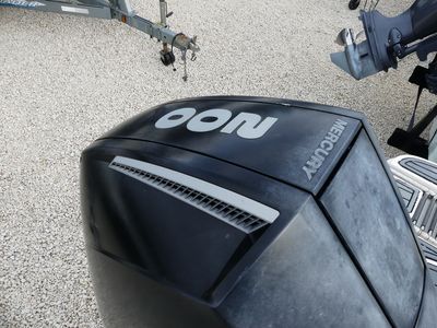 2021 Sea Ray SPX 210 Outboard - Photo 5