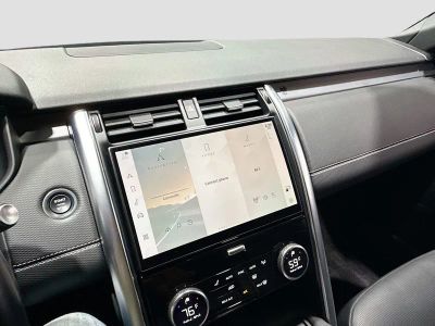 2023 Land Rover Discovery — photo 15 view