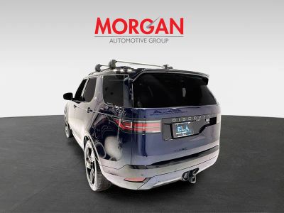 2023 Land Rover Discovery — detail view