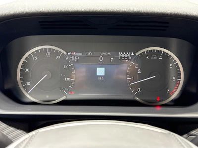 2023 Land Rover Discovery — photo 12 view