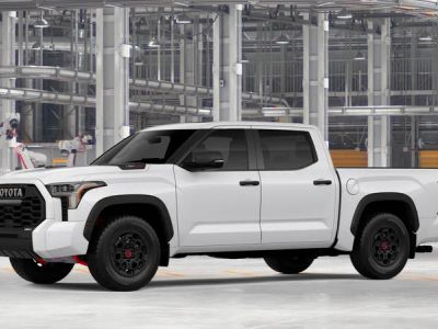2026 Toyota Tundra i-FORCE MAX - Photo 2