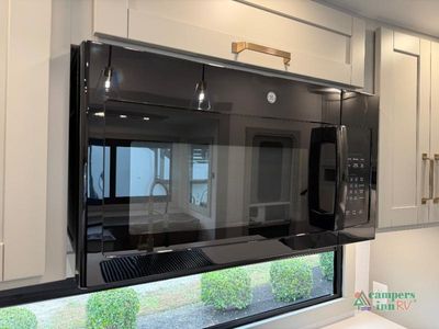 2026 Brinkley Model Z - Photo 16