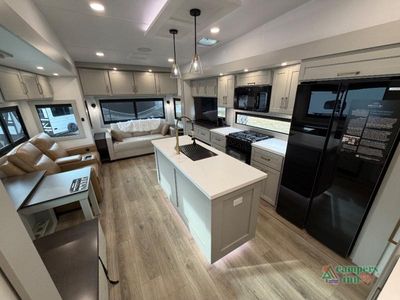 2026 Brinkley Model Z - Photo 2