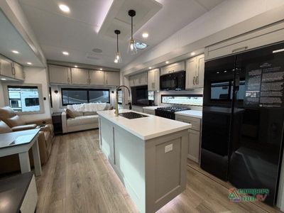 2026 Brinkley Model Z - Photo 7
