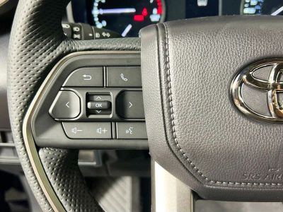 2026 Toyota Tundra 4WD — photo 16 view