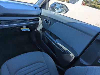 2025 Kia K4 — photo 19 view
