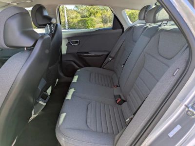 2025 Kia K4 — photo 14 view