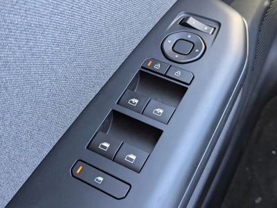 2025 Kia K4 — photo 27 view