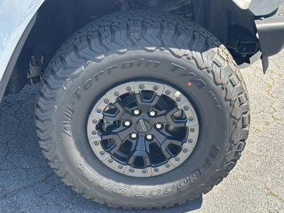 2026 Ford Bronco — photo 12 view