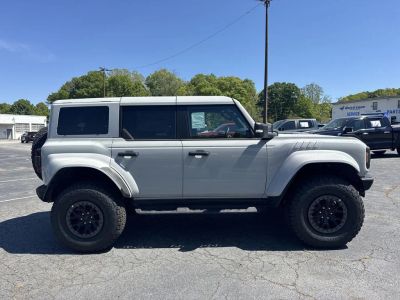 2026 Ford Bronco — photo 8 view
