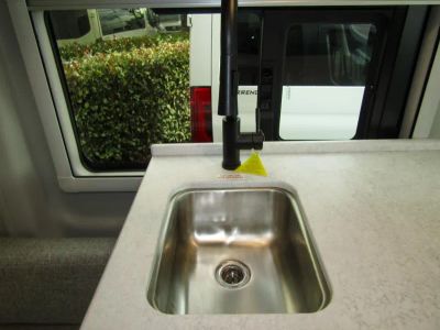 2026 Thor Motor Coach PALLADIUM - Photo 8