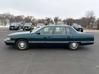 1995 Cadillac Deville — side profile view