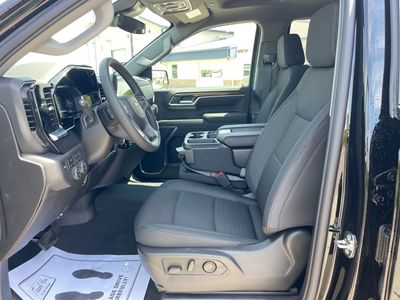 2025 Chevrolet Silverado 1500 - Photo 9
