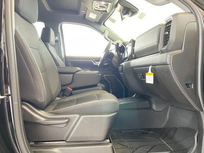 2025 Chevrolet Silverado 1500 - Photo 11