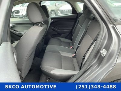 2014 Ford Focus - Photo 2