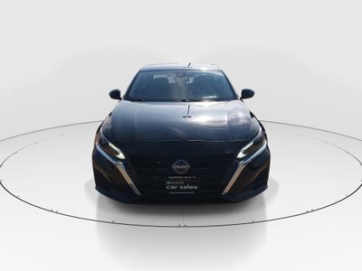 2023 Nissan Altima - Photo 2