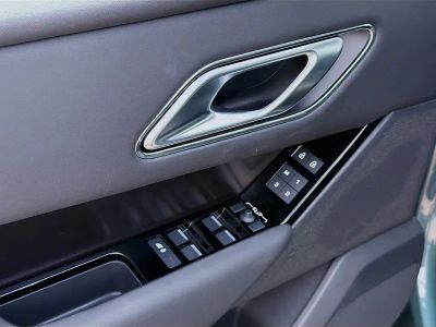 2026 Land Rover Range Rover Velar — photo 23 view