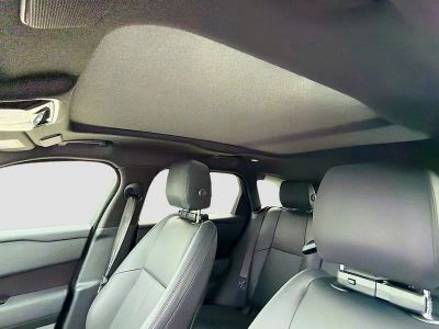 2026 Land Rover Range Rover Velar — photo 27 view