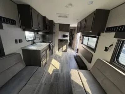 2021 Jayco JAYFLIGHT - Photo 10