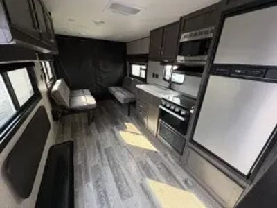 2021 Jayco JAYFLIGHT - Photo 9