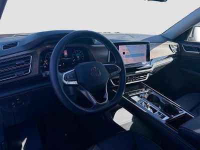 2026 Volkswagen Atlas — photo 9 view