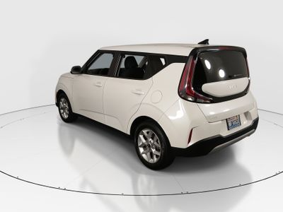 2023 Kia Soul - Photo 5