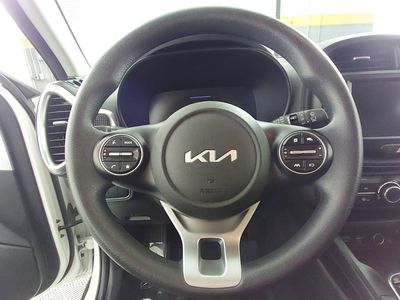 2023 Kia Soul - Photo 12
