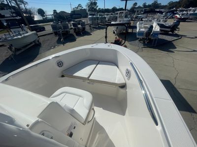 2026 Robalo 180 CC - Photo 22