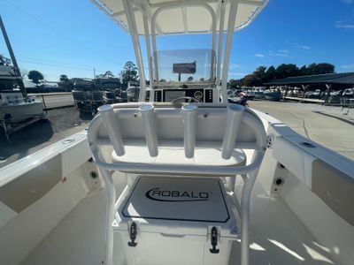 2026 Robalo 180 CC - Photo 18