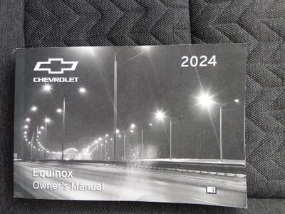 2024 Chevrolet Equinox — photo 12 view
