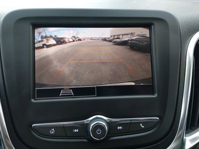 2024 Chevrolet Equinox — photo 17 view